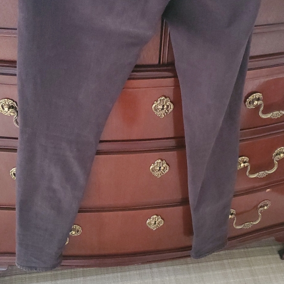 Jean - Picture 3 of 3